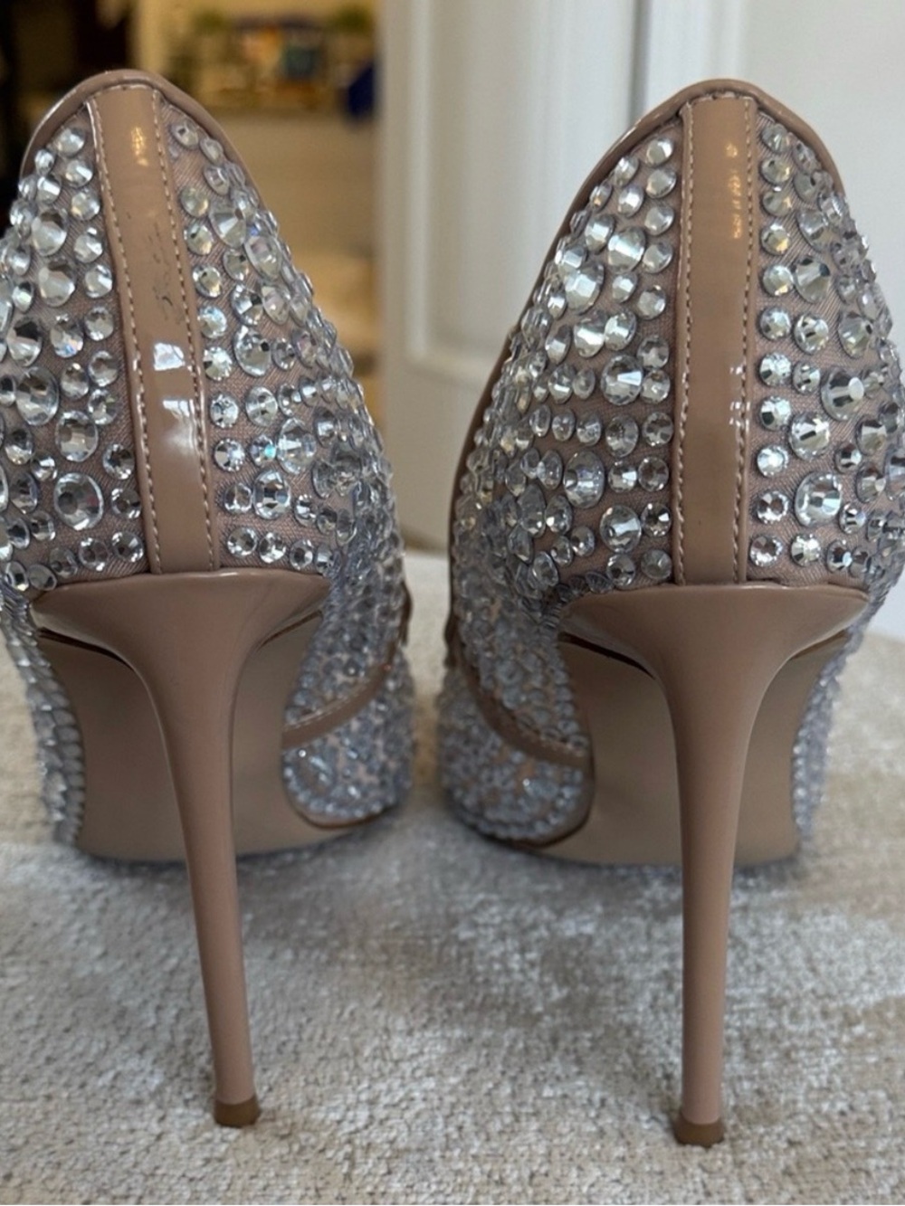 Steve Madden Nude Rhinestone Crystal Pointed Toe Stiletto Pumps 9.5 - Picture 2 of 4